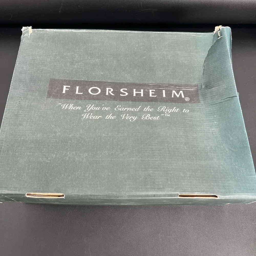 New w/ Box Men's Florsheim 9